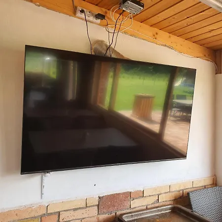 Birs Vendeghaz Ясберень