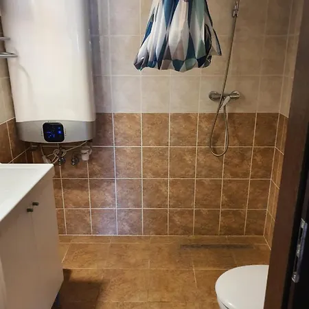 Birs Vendeghaz Vendégház Jászberény