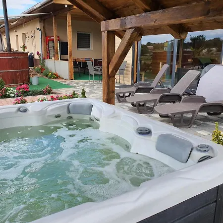 Birs Vendeghaz Ясберень